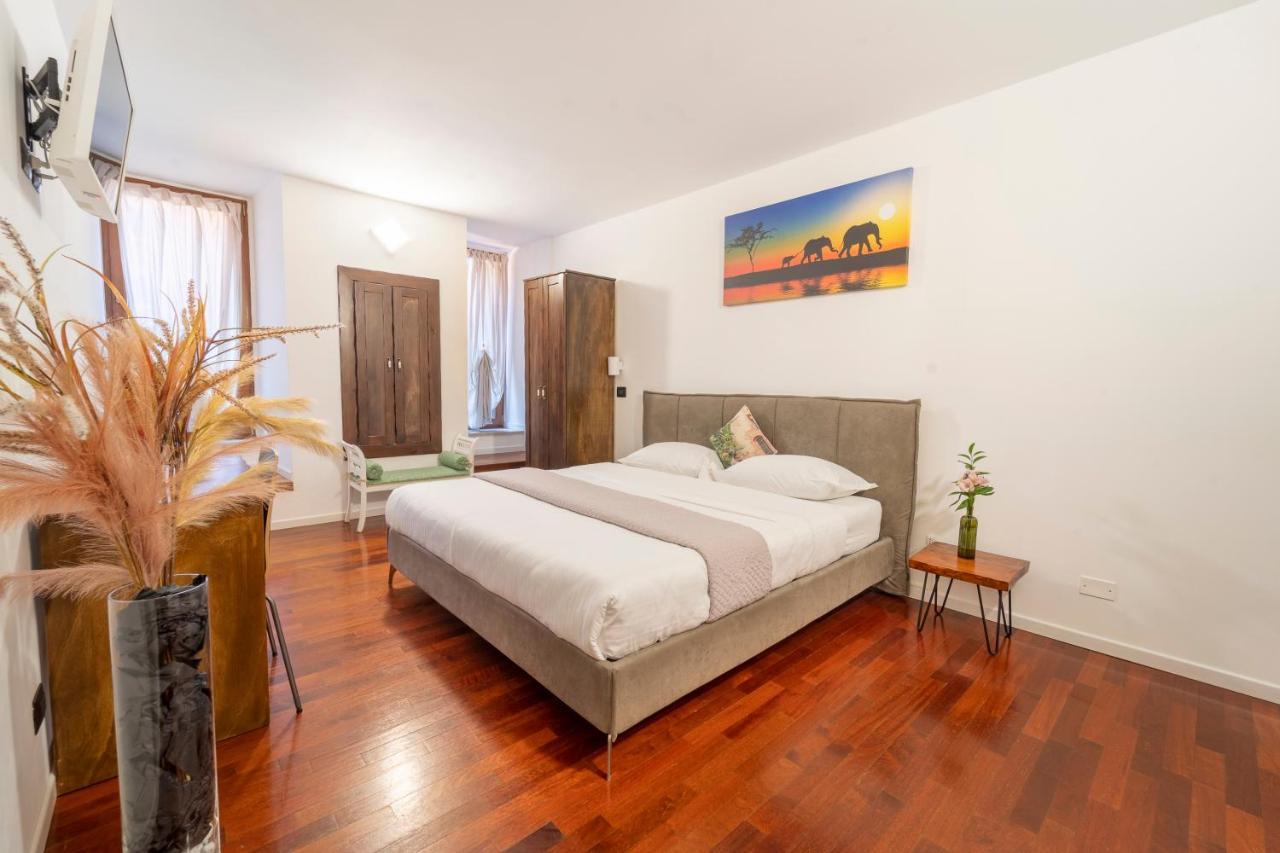 Отель Aurelia Luxury - Piazza Delle Erbe Верона Экстерьер фото